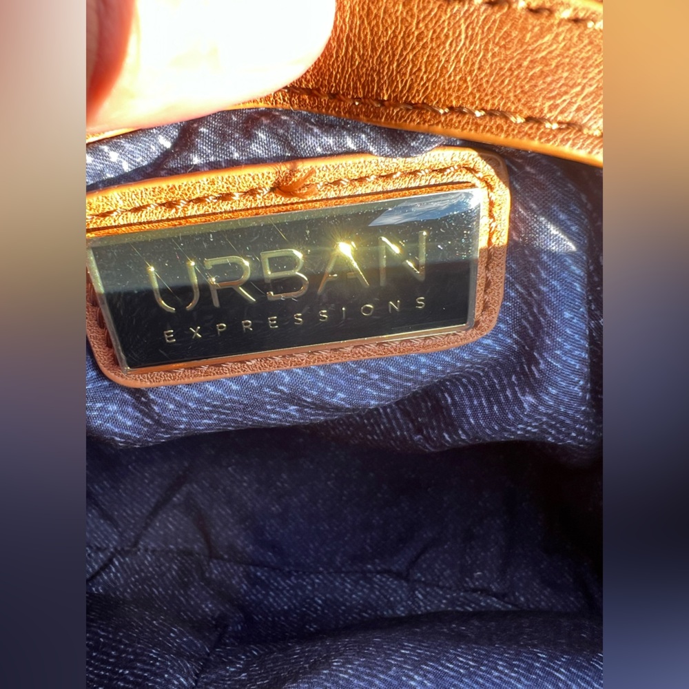 Urban Expressions Tan Vegan Shoulder Bag NWOT - Picture 8 of 9